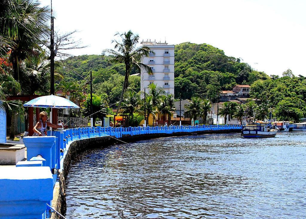 Casa com piscina , churrasqueira, Wi-Fi, em rua de Areia à 1km da praia, bairro sussegado, proíbido uso de som extremamente alto ideal para descansar Itanhaém Extérieur photo
