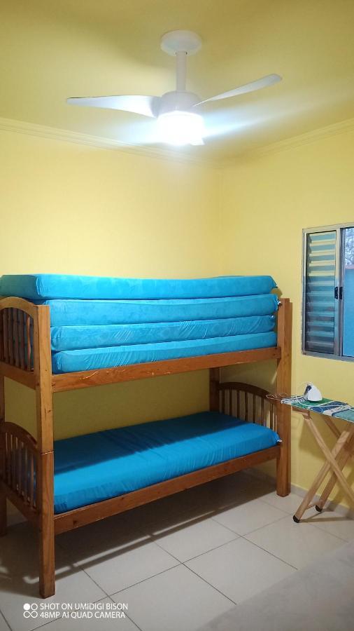 Casa com piscina , churrasqueira, Wi-Fi, em rua de Areia à 1km da praia, bairro sussegado, proíbido uso de som extremamente alto ideal para descansar Itanhaém Extérieur photo
